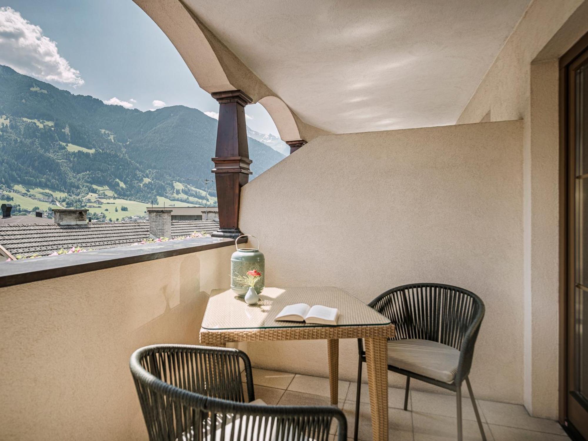 Sieghard - Das kleine Hotel mit der grossen Küche Hippach Exterior foto